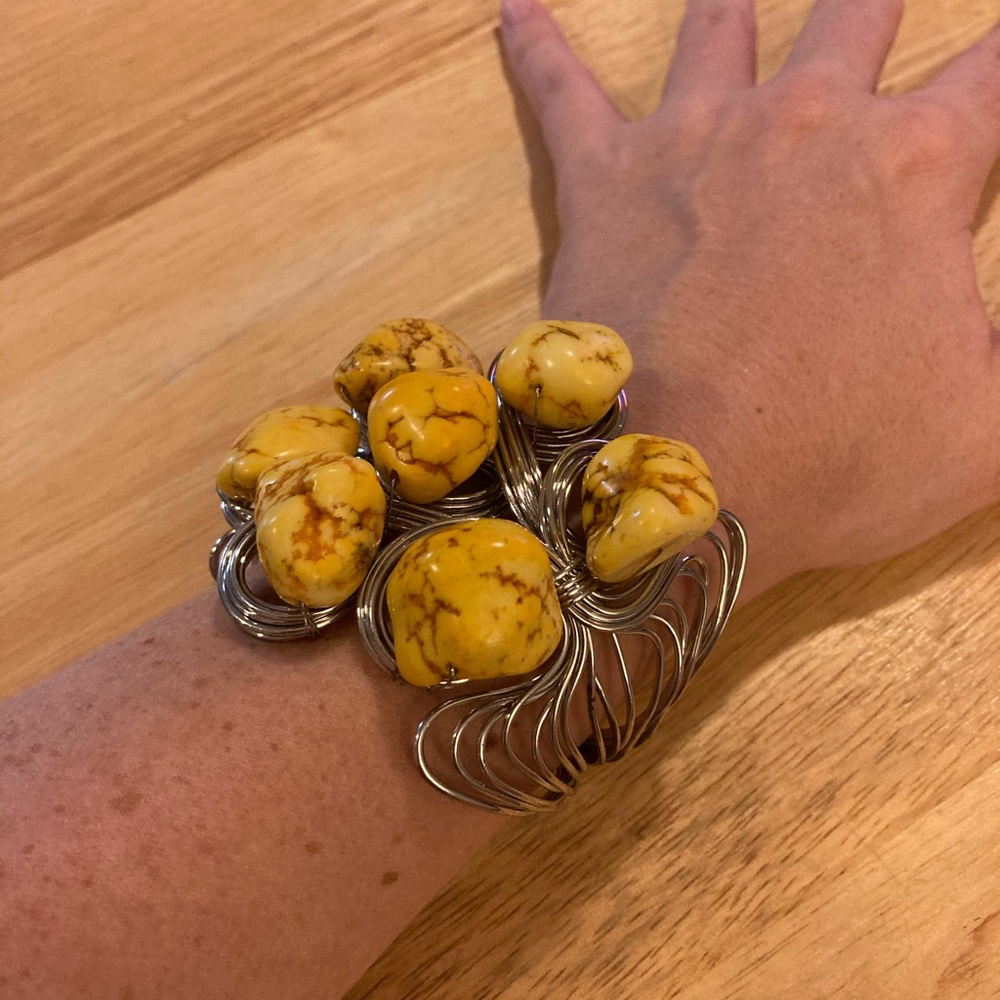 Funky yellow gem silver bracelet